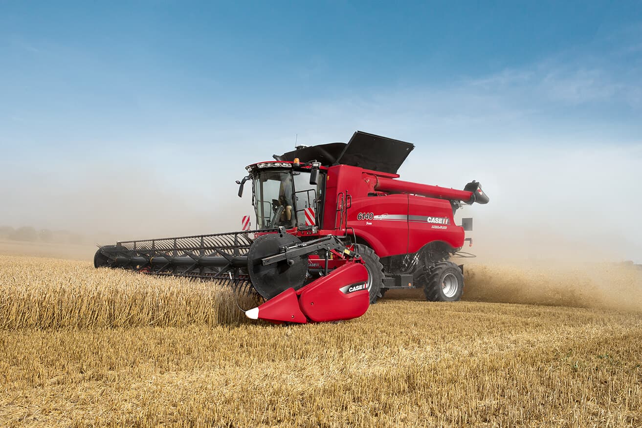 New Case IH 140 Combine Series News Case IH   Axial Flow 6140 